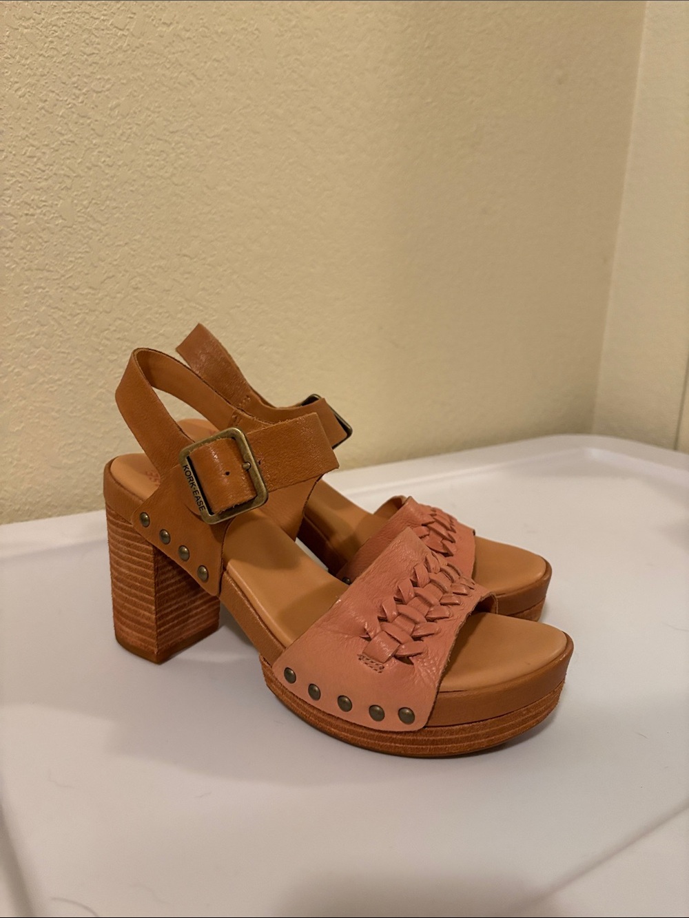 KORK EASE Women’s Tan Braided Platform Sandals